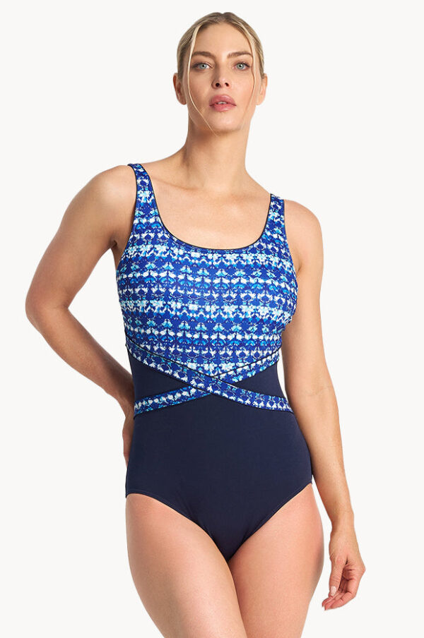 Poolproof Dynasty Splice One Piece
